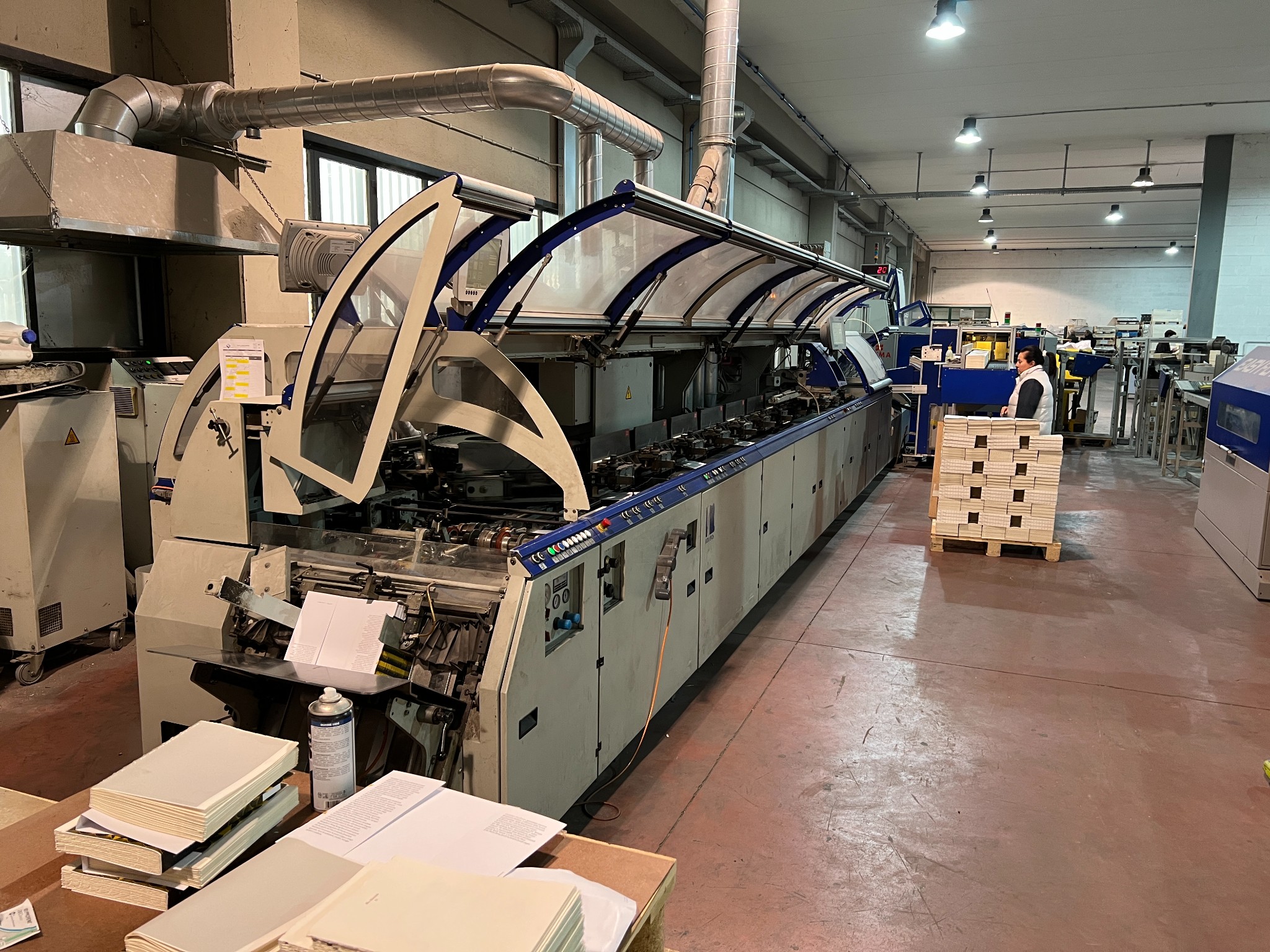 Kolbus KM 473 — photograph
