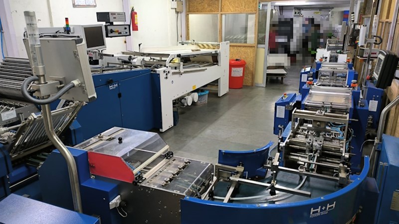 Herzog & Heymann KL Outsert Folding System — manufacturer photograph