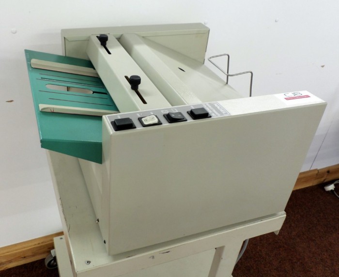Hohner Foldnak M2 — manufacturer photograph