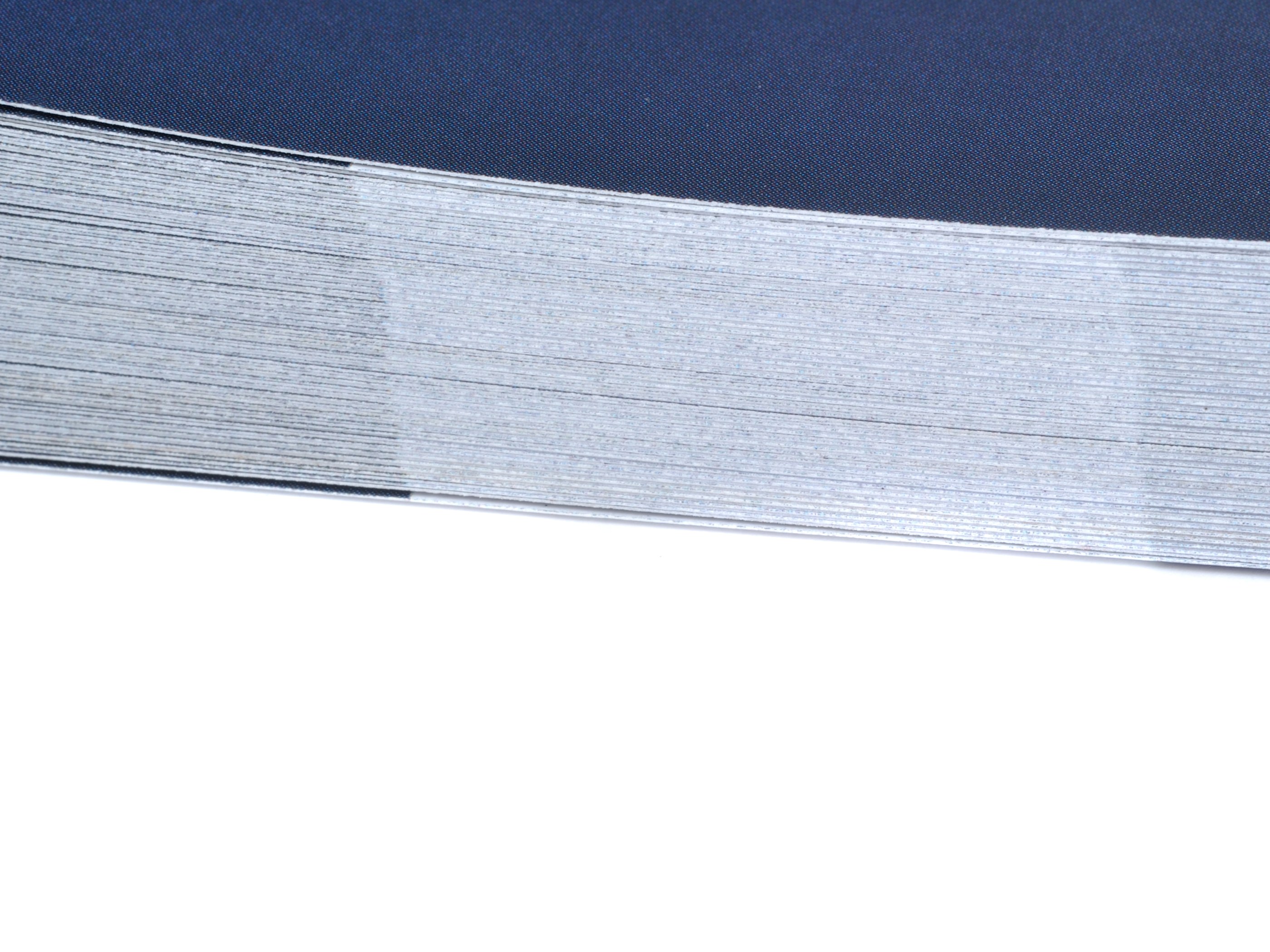 Guillotine-standard edge, ready to pack