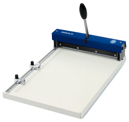 Cyklos KSL 320 manual creasing machine — official product photo