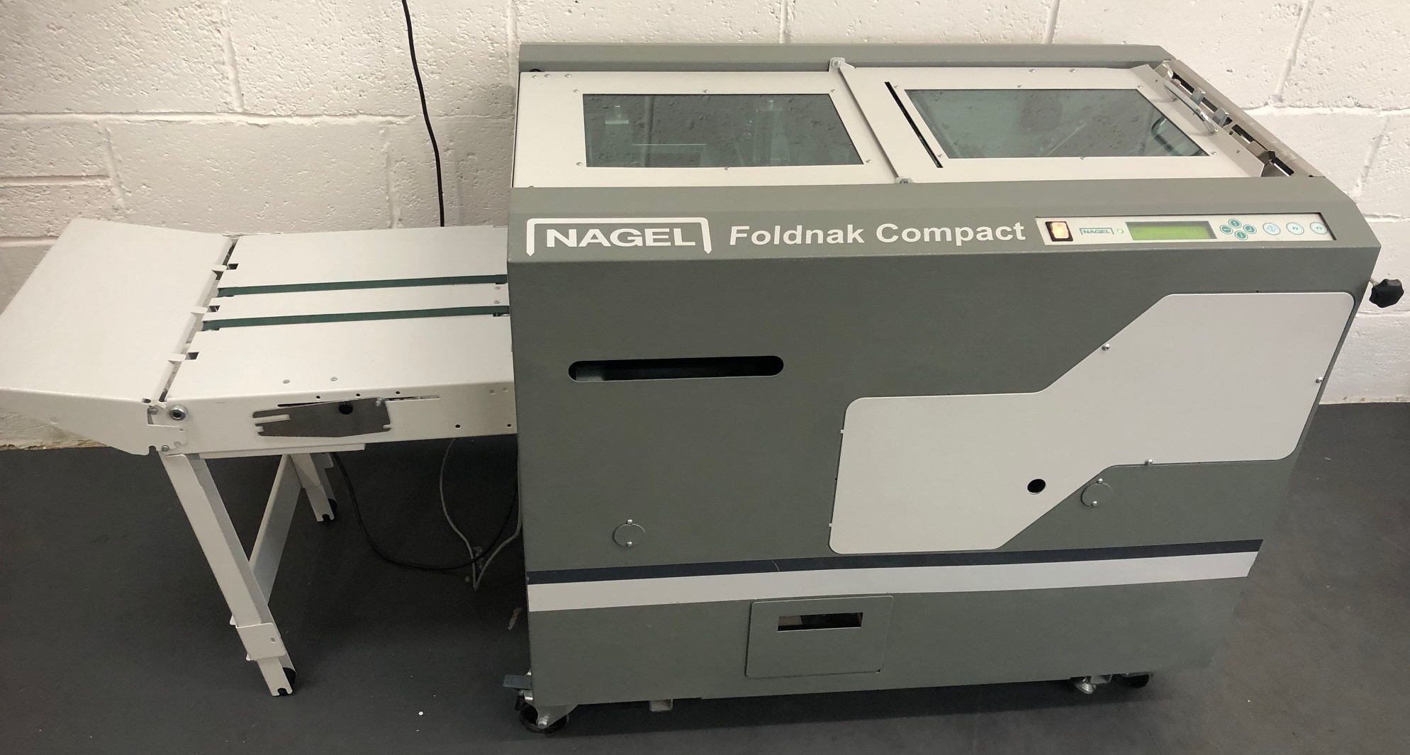 Nagel Foldnak Compact bookletmaker with delivery conveyor — dealer photo